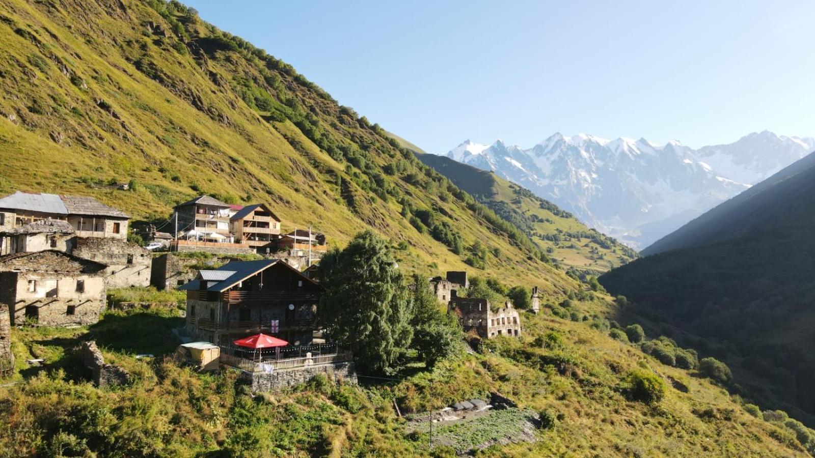 Gaul Gavkhe Hotel Uschguli Exterior foto